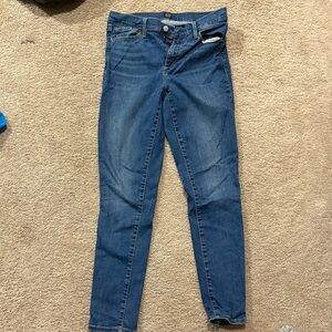 GAP Women's Classic Blue Skinny Jeans